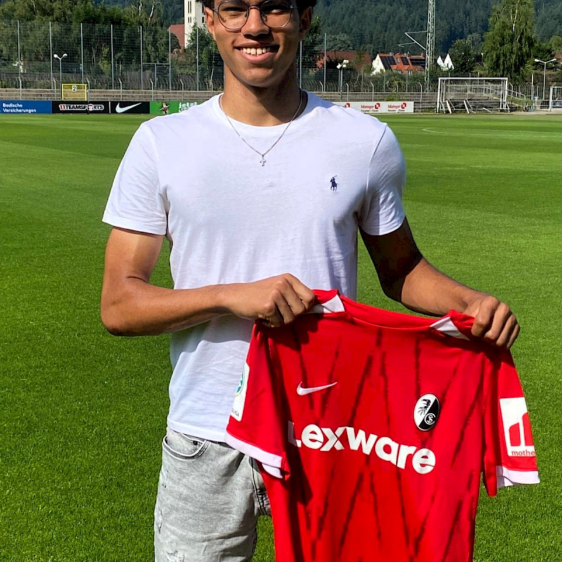Osagie Okungbowa siirtyy SC Freiburgiin🔝
