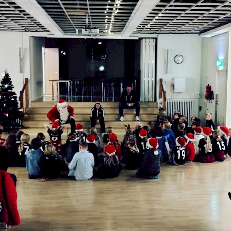 Perinteistä Nappulaliigan joulujuhlaa vietettiin 16.12. ♡