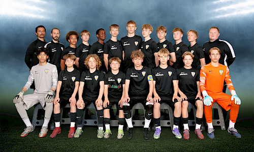 U15